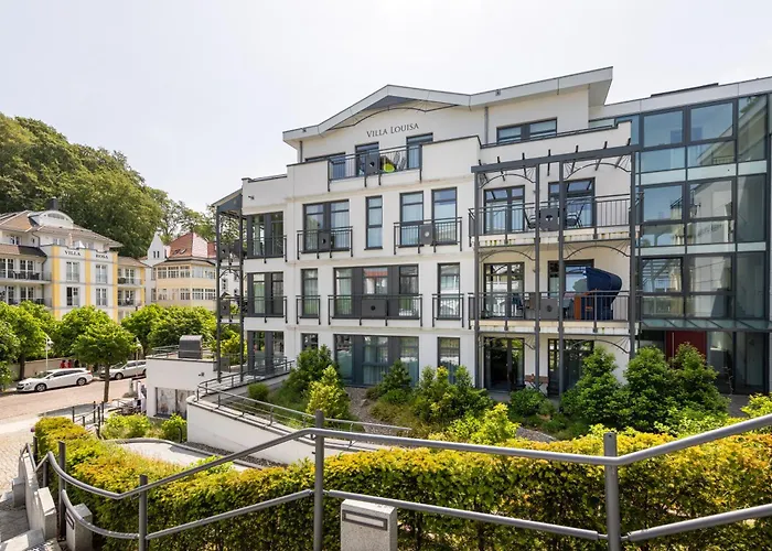 Louisa - 36 Apartment